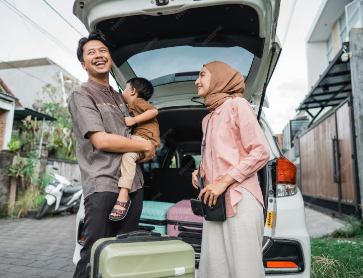 Tips Mengemudi Mobil Sewa untuk Mudik