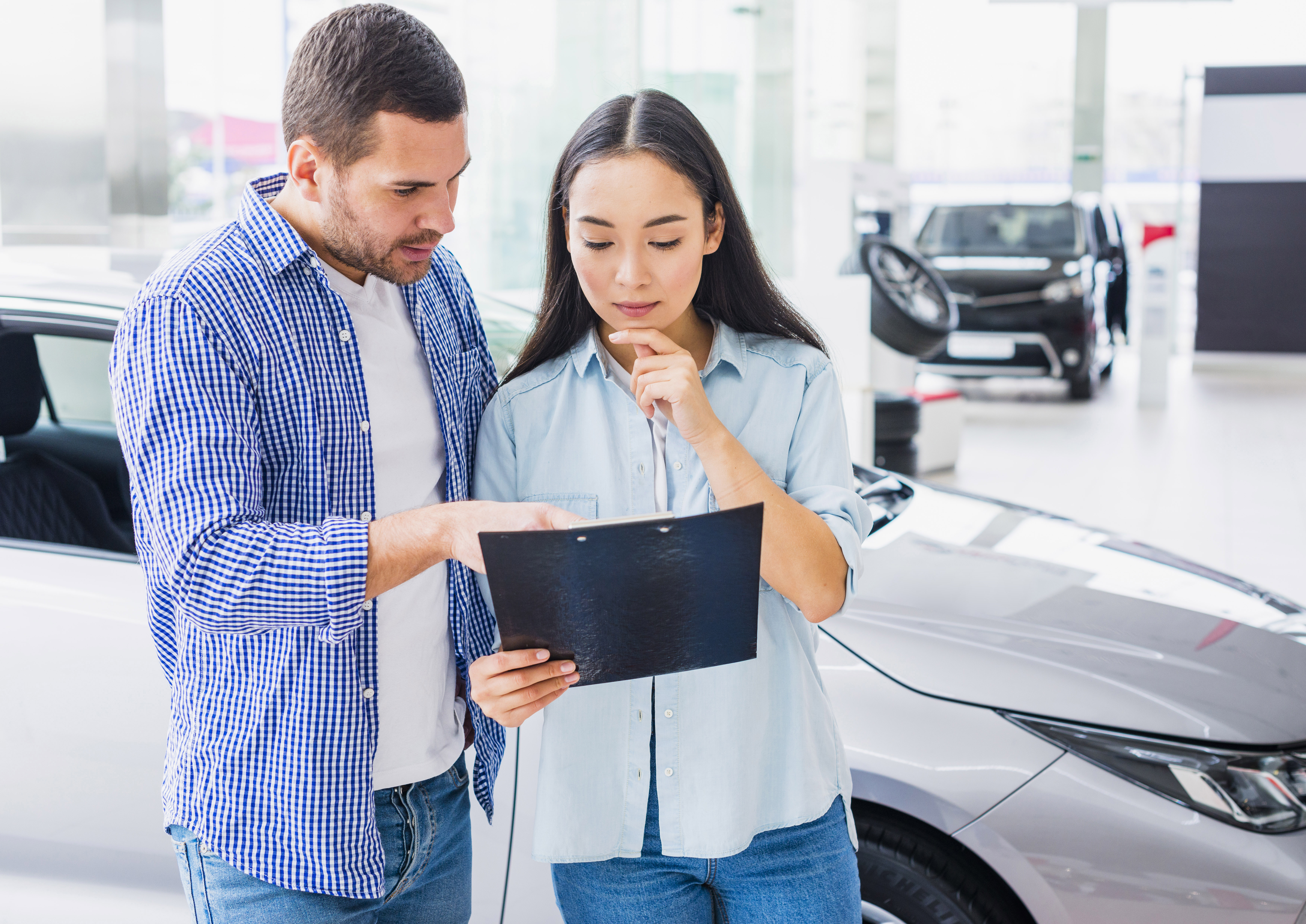 Lebih Baik Beli atau Sewa Mobil? Ini Pertimbangannya Sobat Mayrent!